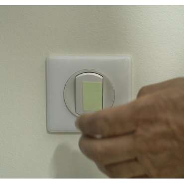 Bande adhésive luminescente